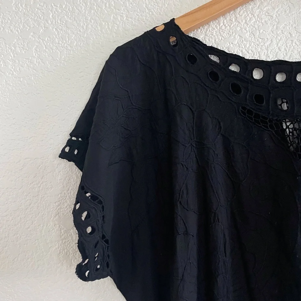 NWT | Black lace crochet trim beachy blouse swim cover up size medium